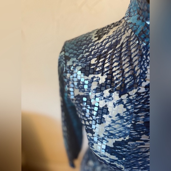 Toni Morgan blue python snake print full zipped ruched long sleeve SZ S - Picture 7 of 9